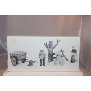 Dept 56 New England - Harvest Time Harvest Time